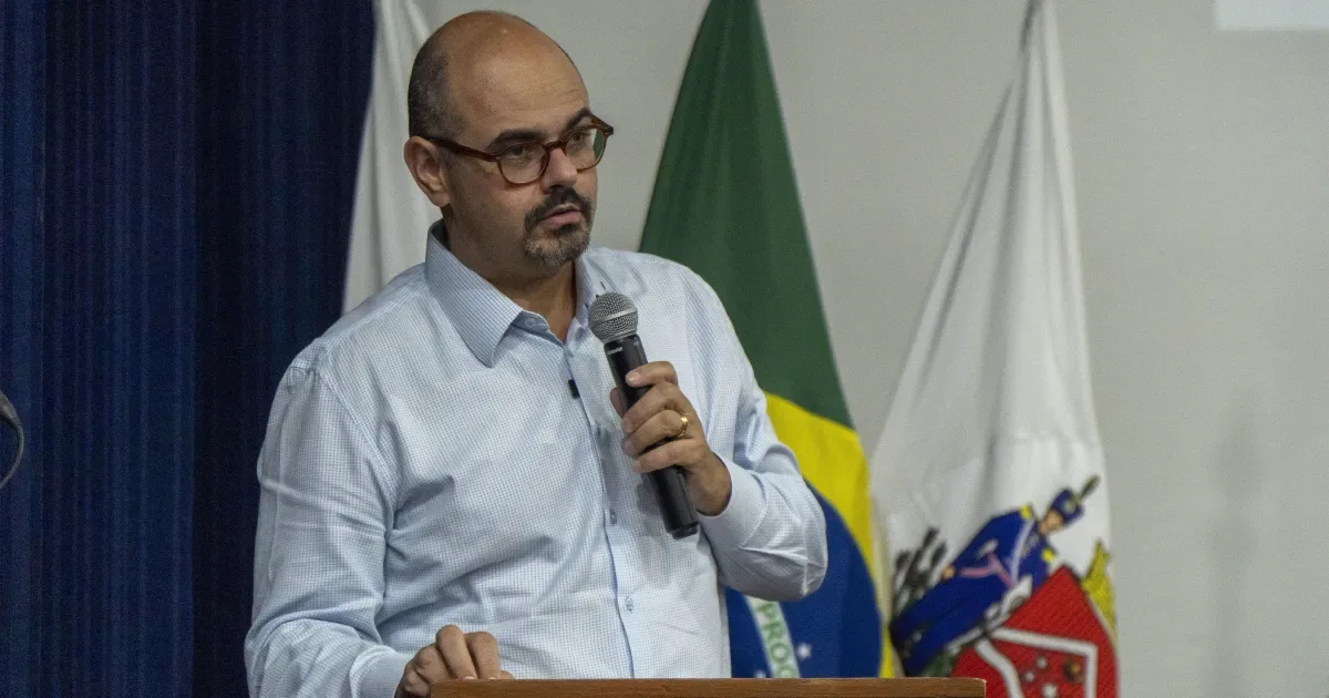 Gestão de Mateus Simões tem 53% de desaprovação em Minas Gerais