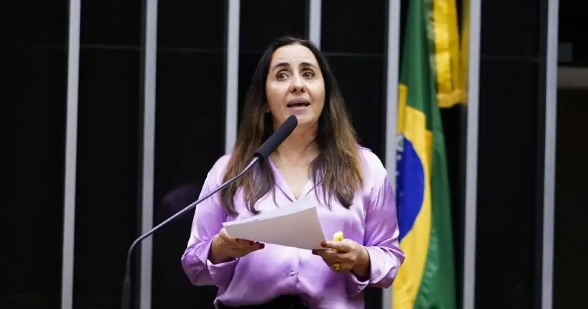 Deputados e senadores da oposição são impedidos de entrar no STF
