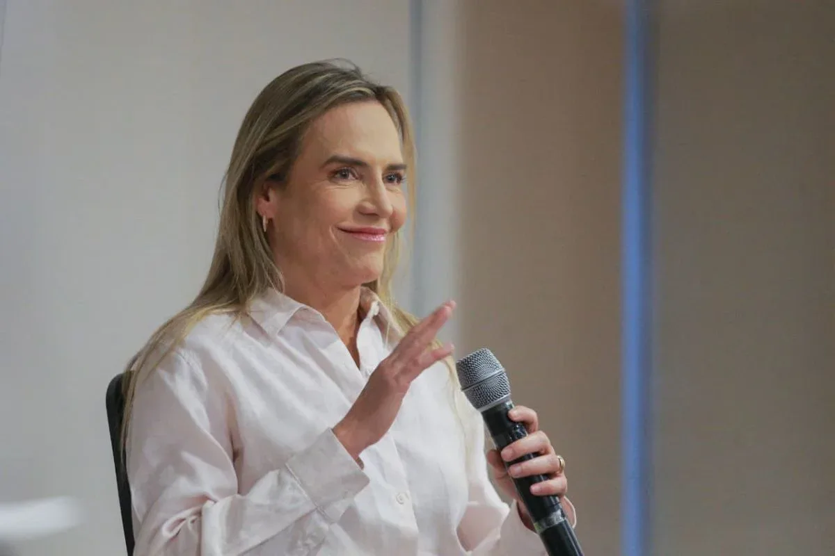 Celina diz que pesquisas não vão reduzir ritmo e cita obras no DF