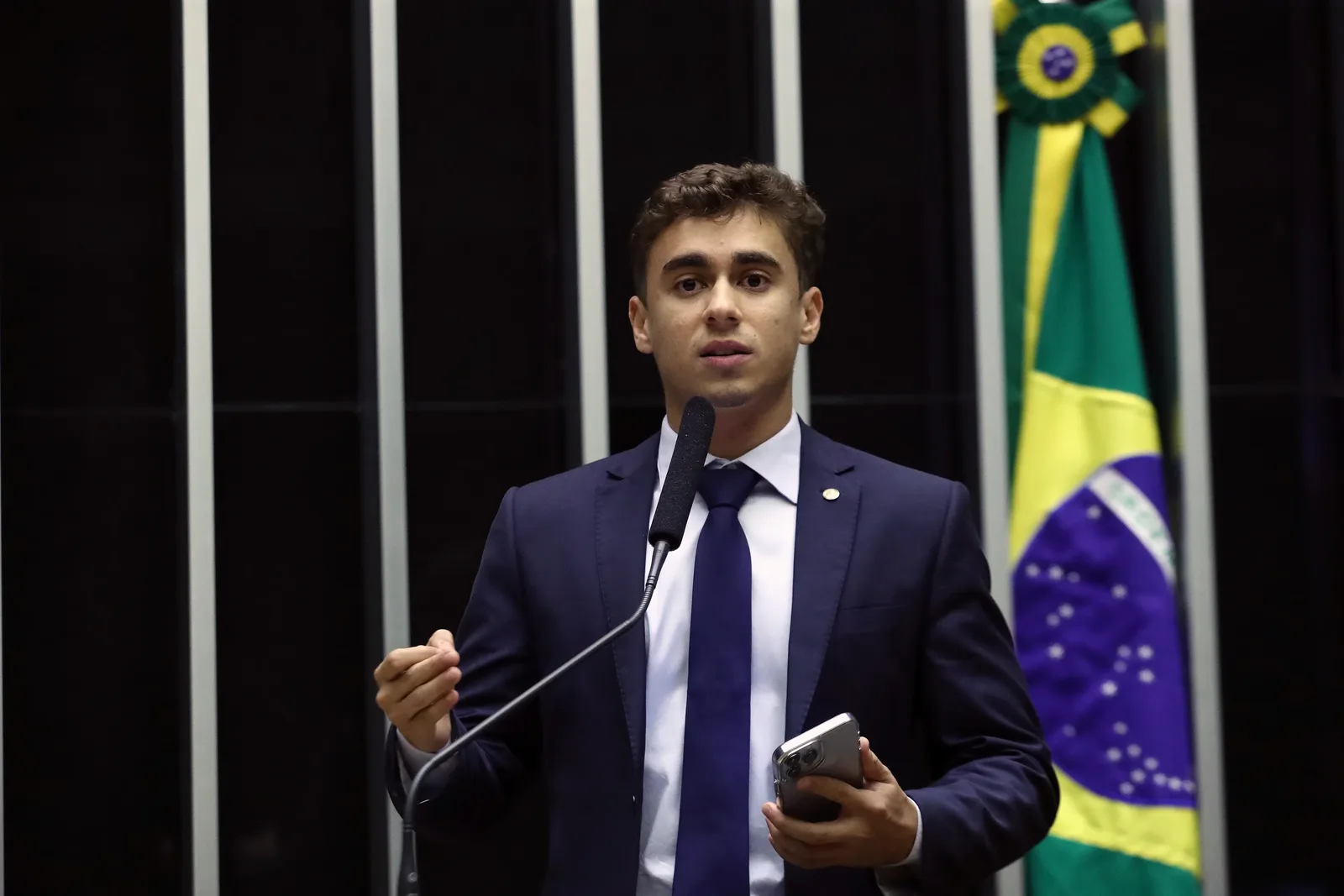 Nikolas Ferreira ultrapassa marca histórica na eleição para a Câmara