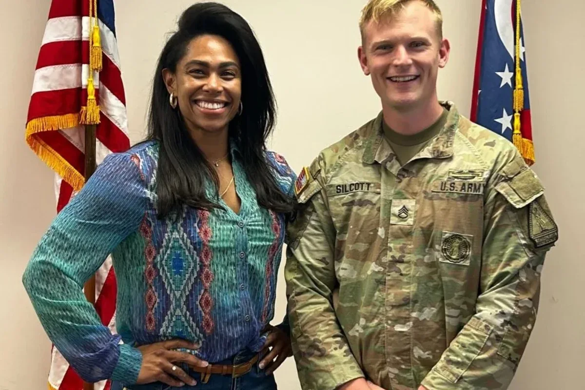 Lise Oliveira concilia carreira jornalística com formação na Guarda Nacional de Ohio
