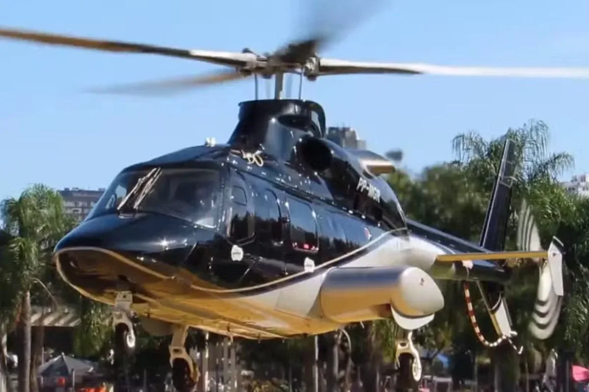 Moradora ouve barulho durante buscas por helicóptero com cantor Rick em SC
