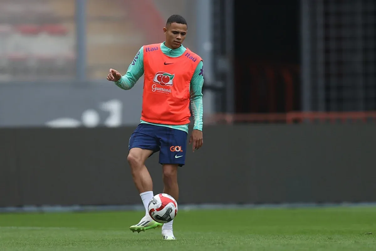 Vanderson substitui Wesley na convocação do Brasil para amistosos