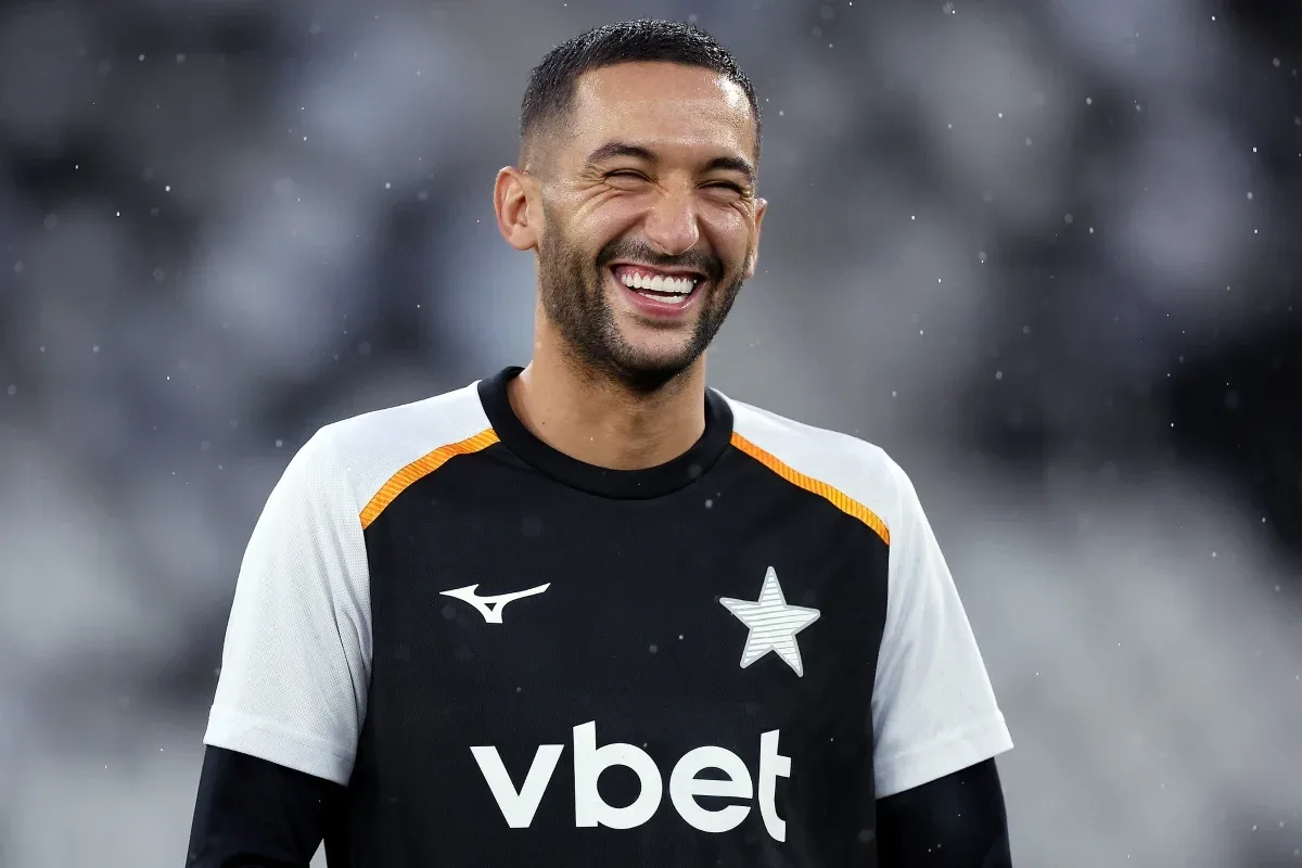 Botafogo regulariza Ziyech e Tite antes de duelo com o Mirassol