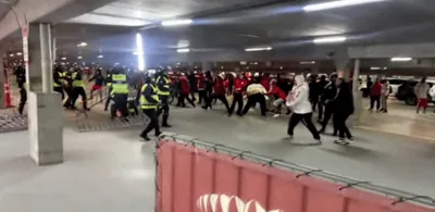 Torcedores do Inter entram em confronto com a polícia após derrota no Beira-Rio