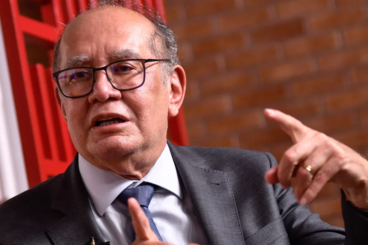Gilmar aponta falhas no rito de afastamento do chefe da PF