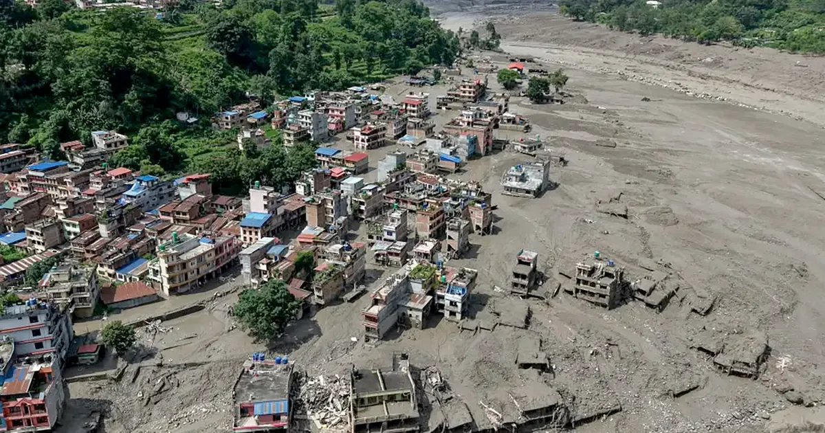 Enchentes no Nepal e no Tibete deixam 1.308 mortos e mais de 5.620 desaparecidos