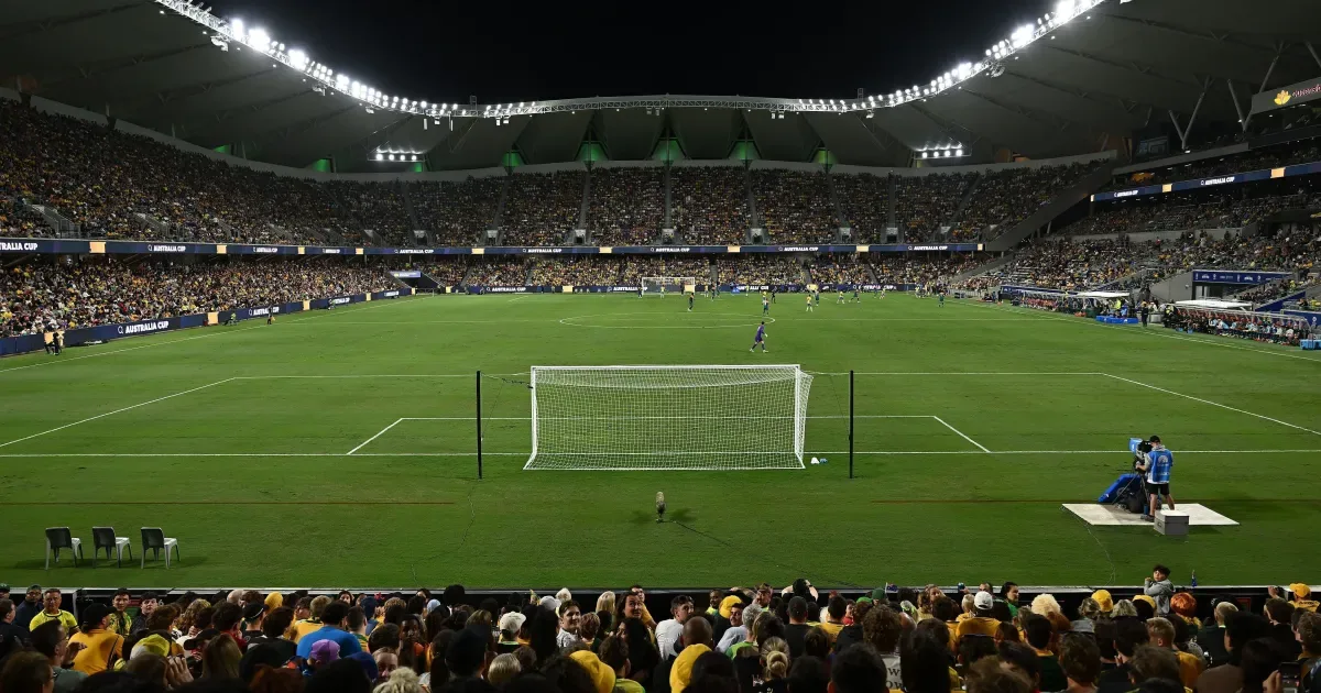 Campo de Austrália x Brasil vira alvo de reclamações durante amistoso