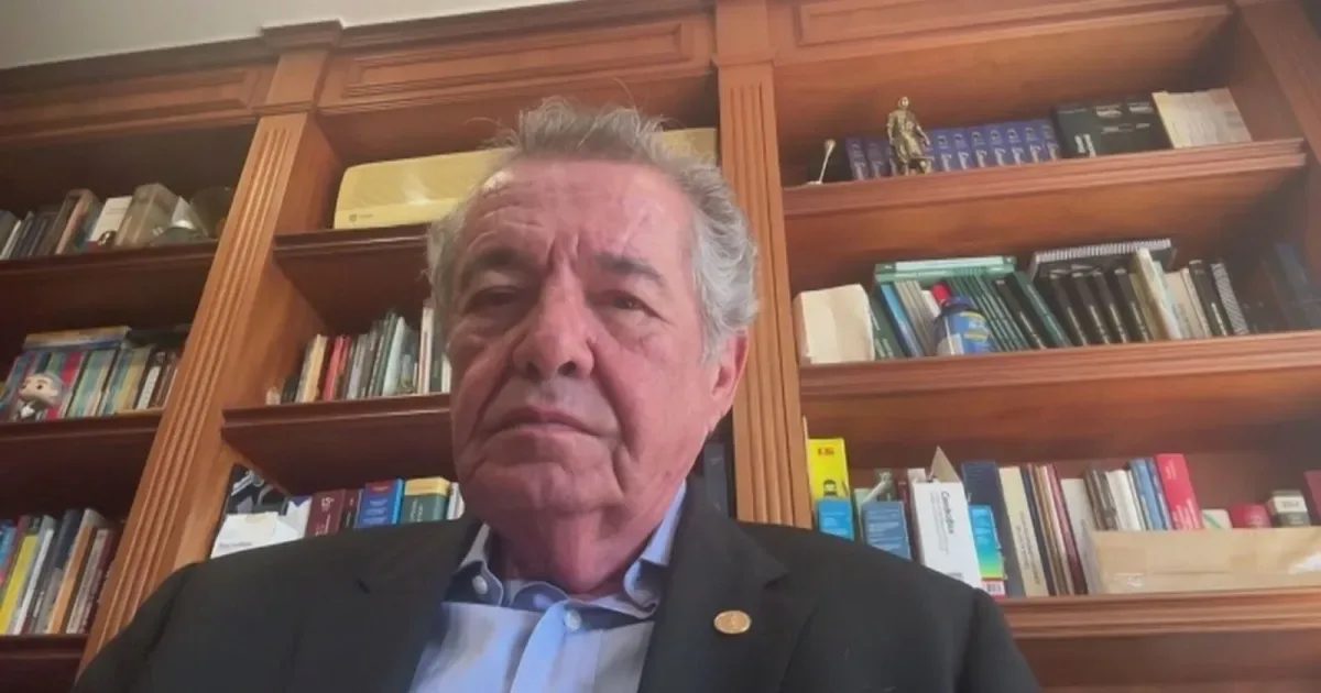 PGR questiona relatório da PF, enquanto Marco Aurélio apoia Mendonça