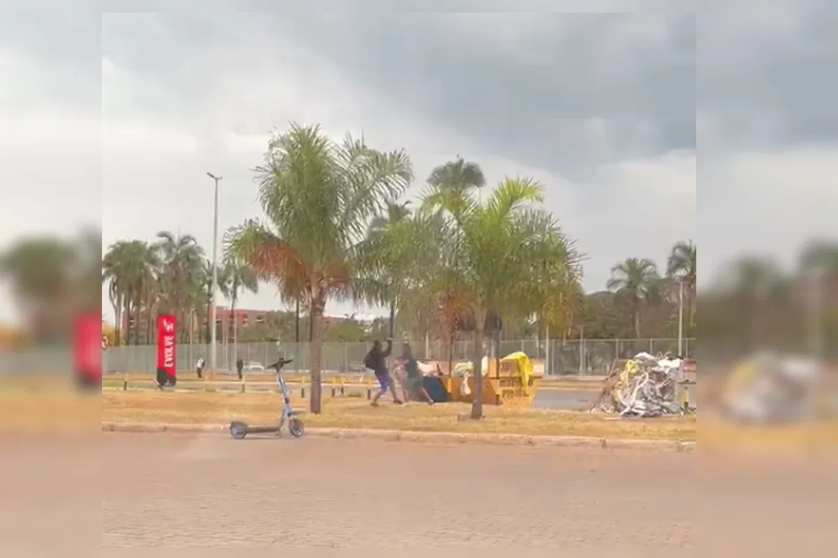 Lâmina é encontrada em carrinho após confusão na Asa Sul, diz PMDF