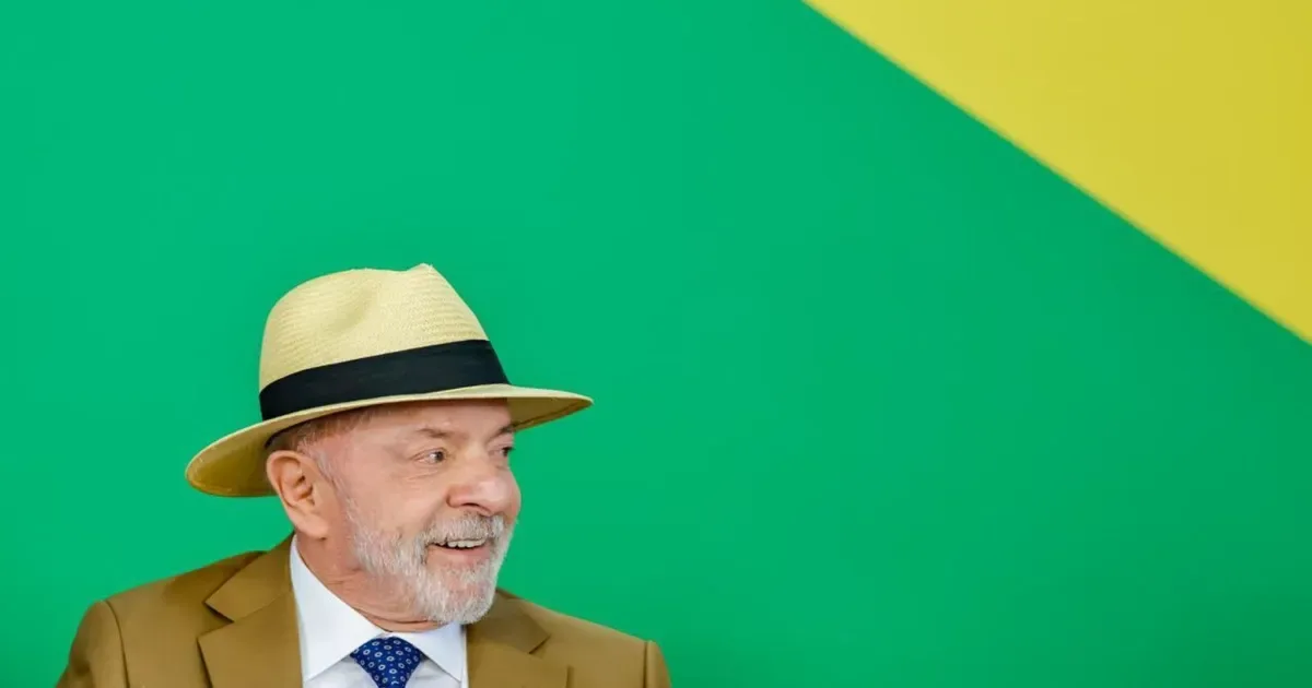 Lula questiona dúvida sobre reeleição durante jantar com empresários