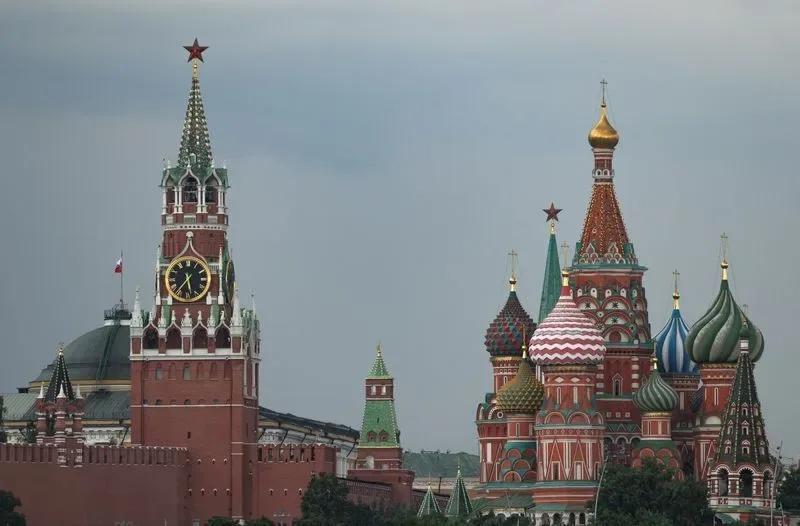 Eleição parlamentar russa termina sob pressão por apoio à guerra