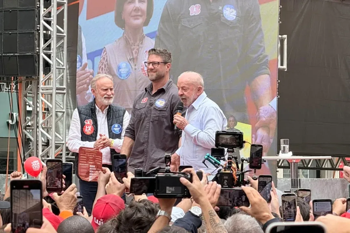 Lula cobra transparência no Caso Master e propõe padrão de conduta para juízes
