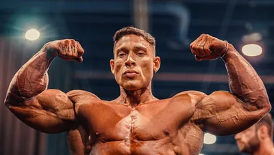 Ramon Dino compete na sexta-feira no Mr. Olympia 2026