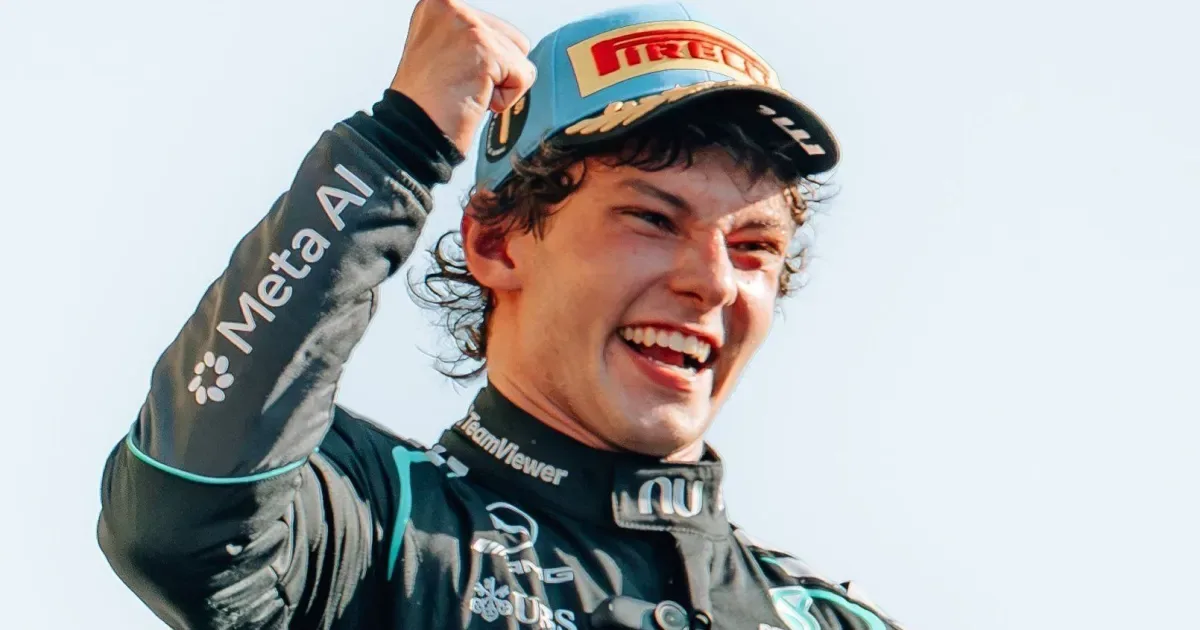 Antonelli vence em Monza após largar em 19º e iguala reação histórica na F1