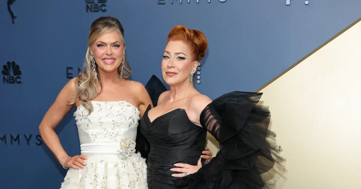 Atrizes de Operação Cupido se reencontram no Emmy 2026