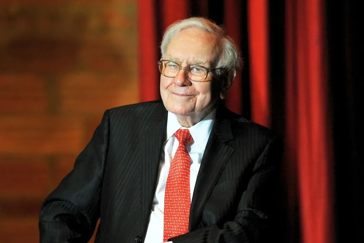 Buffett deixa conselho da Berkshire e vira presidente emérito aos 96 anos