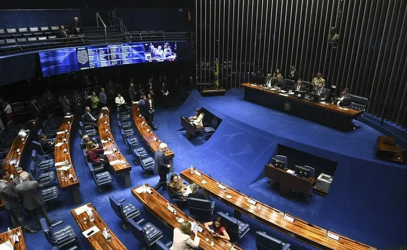 Goiás terá 11 candidatos para duas vagas no Senado em 2026
