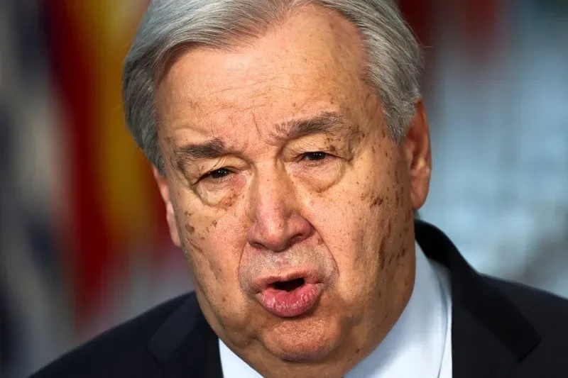 Guterres alerta para riscos da IA e diverge de Trump sobre proteção