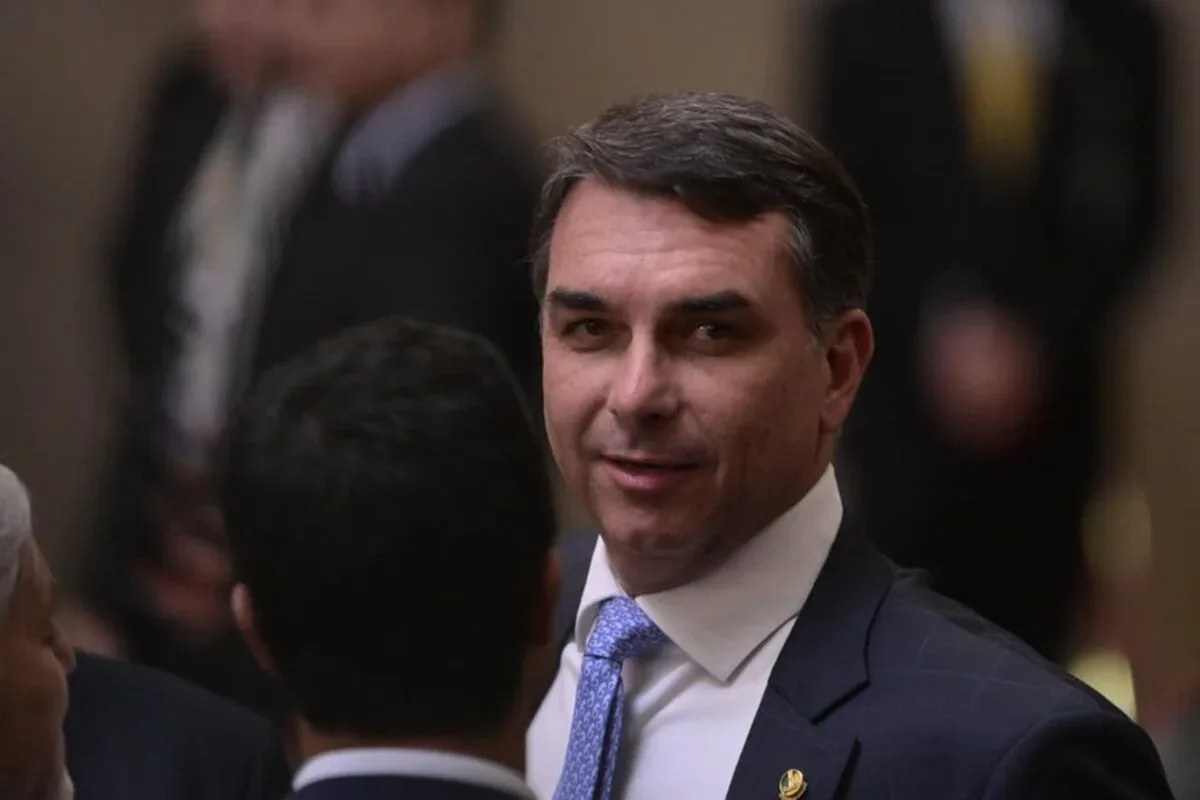Flávio diz que deputado agiu sozinho contra reajuste do Bolsa Família