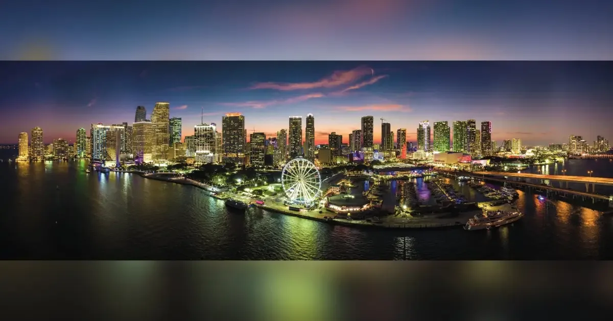 Miami acelera construção de arranha-céus de luxo para super-ricos