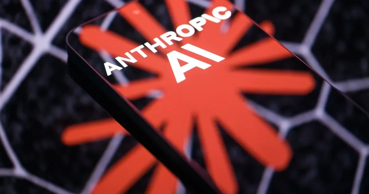 Anthropic e Accenture anunciam parceria para avaliar modelos de IA