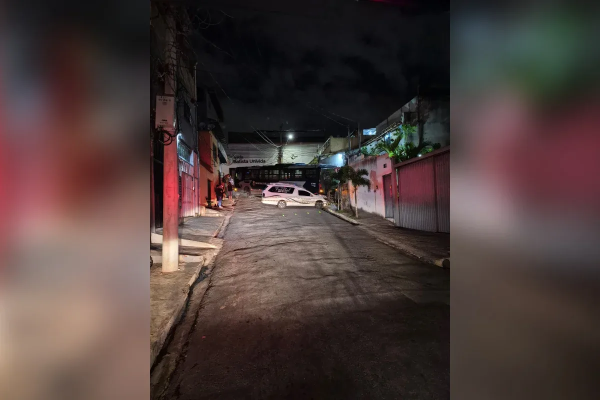 Muro de casa é condenado após colisão com ônibus em Belo Horizonte
