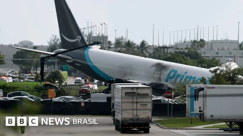 Acidente com avião de carga em Miami deixa cinco mortos e cinco feridos