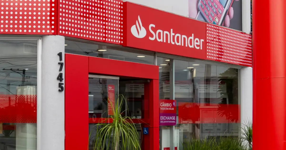 Santander apresenta documentos para OPA de ações do Santander Brasil