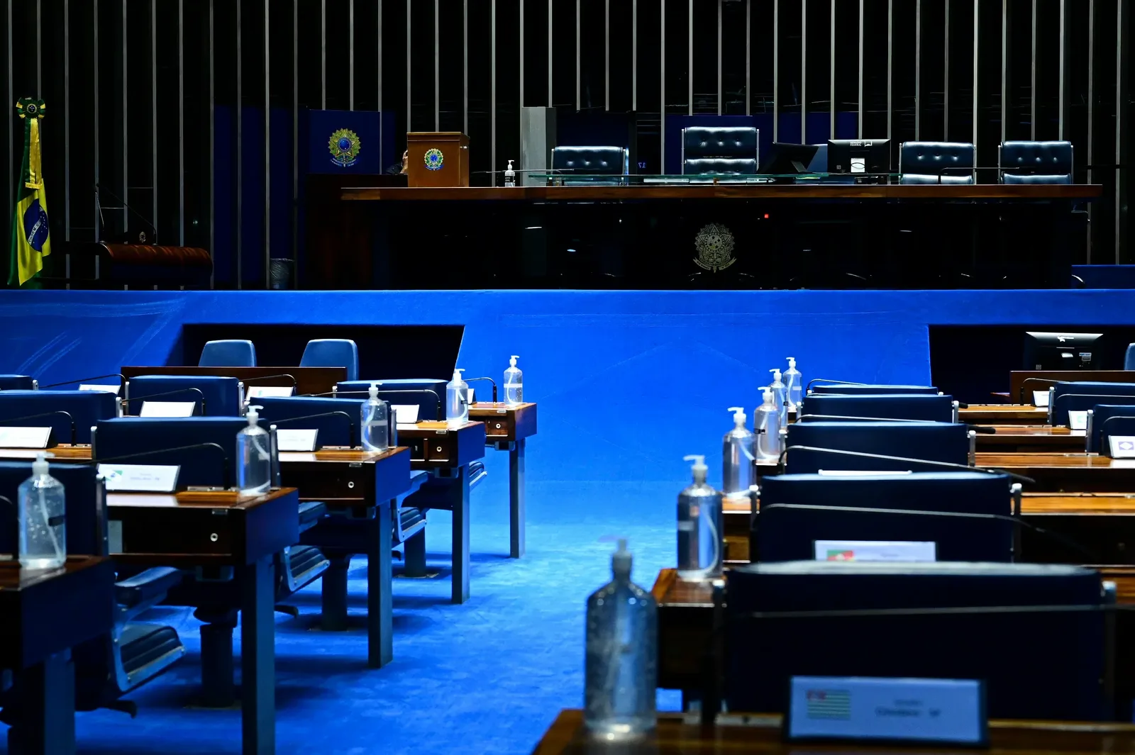 Disputa por duas vagas ao Senado no Paraná tem empate entre cinco candidatos