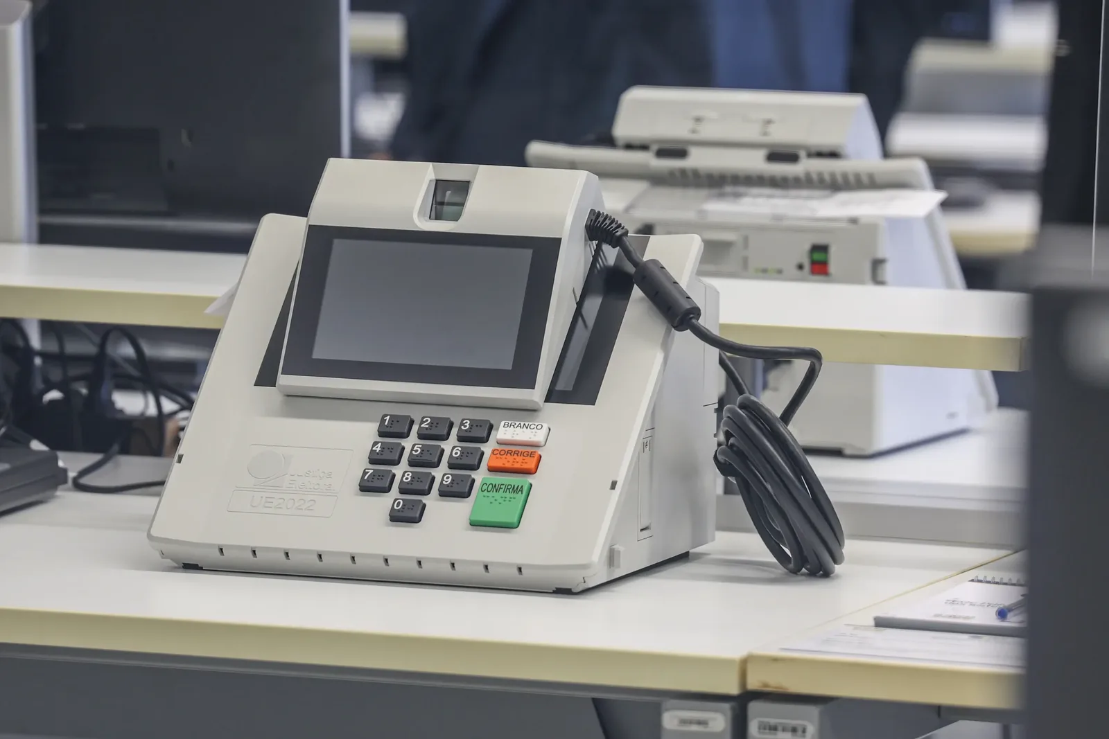 Totalização dos votos começa às 17h com envio seguro de dados ao TSE