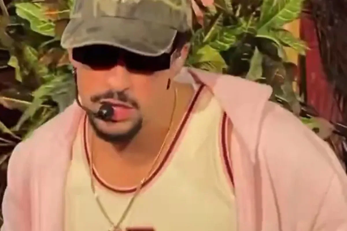 Vídeo de Bad Bunny com camisa 13 foi gravado em agosto de 2025