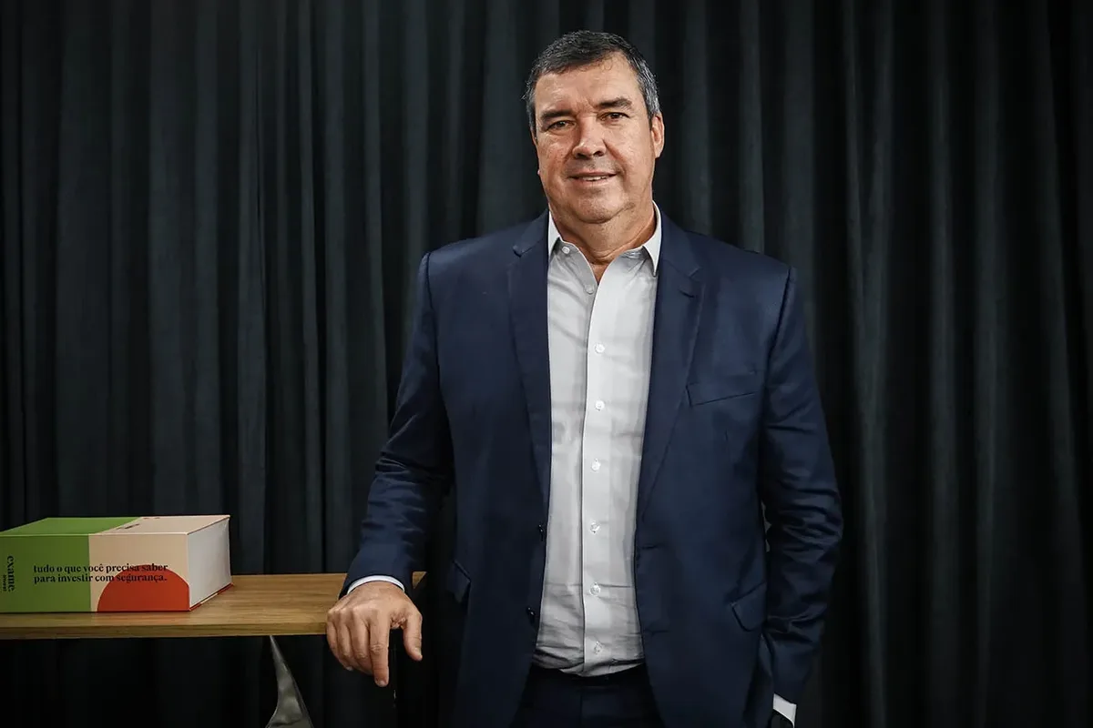 Eduardo Riedel é reeleito governador de Mato Grosso do Sul com 67,36%