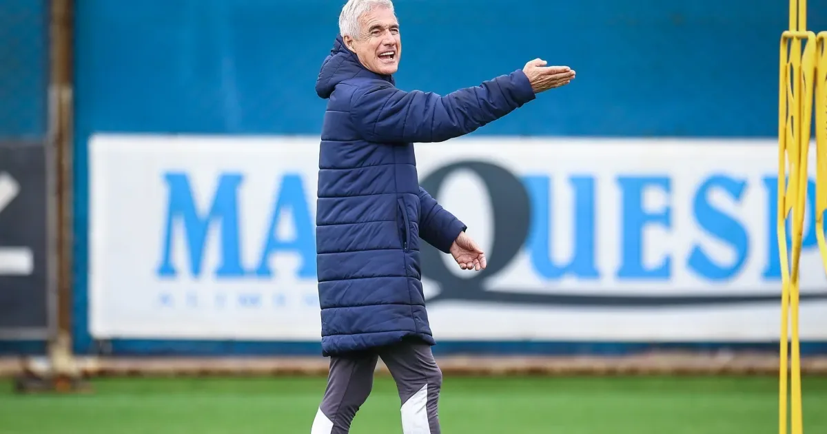 Grêmio chega a 13 jogos sem vencer como visitante no Brasileirão