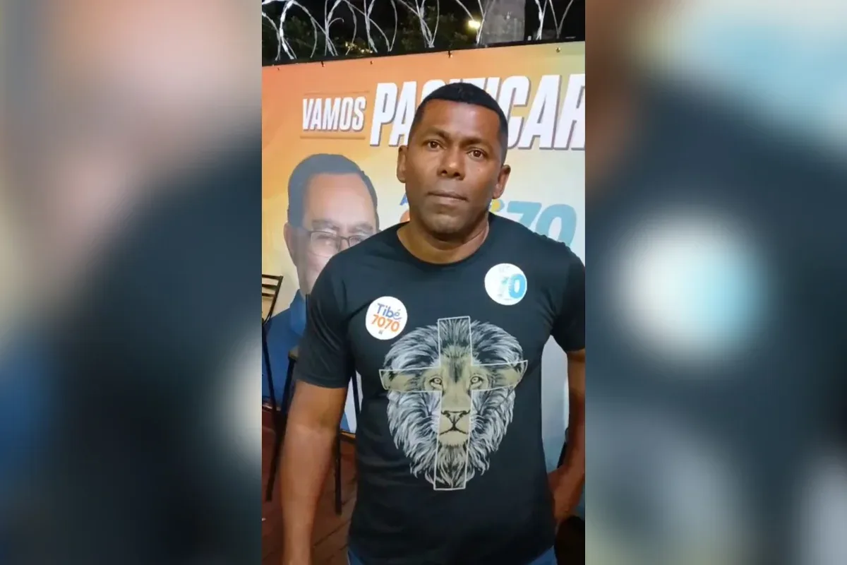 MC Doca diz ter organizado visita de Augusto Cury à Rocinha