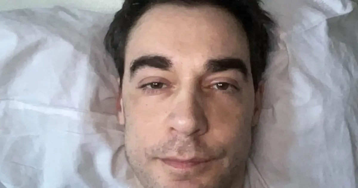 Ator francês Arnaud Denis morre aos 43 anos após eutanásia na Bélgica