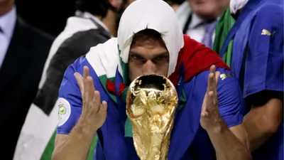 Francesco Totti levará vínculo com Roma ao basquete da elite italiana