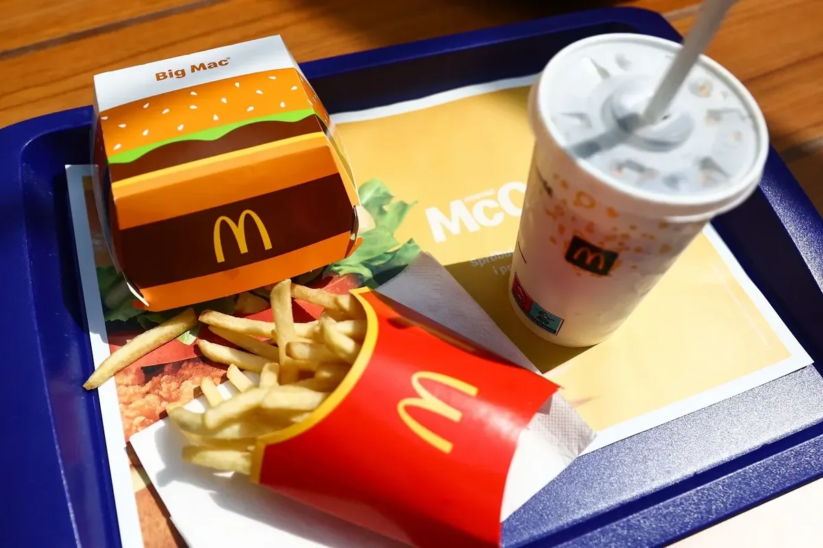McDonald’s prevê vendas negativas nos EUA e anuncia plano de até US$ 8,5 bilhões