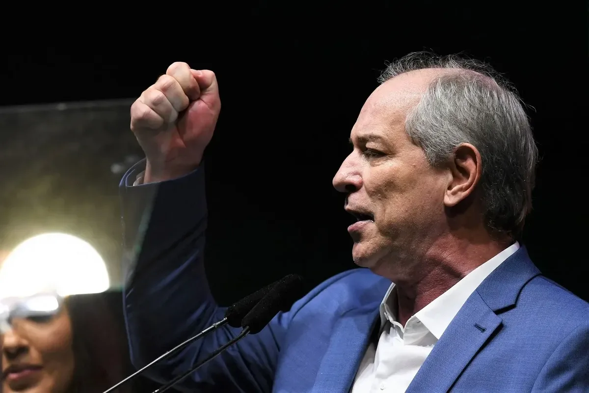 Ciro lidera disputa pelo governo do Ceará com 47,4% no primeiro turno