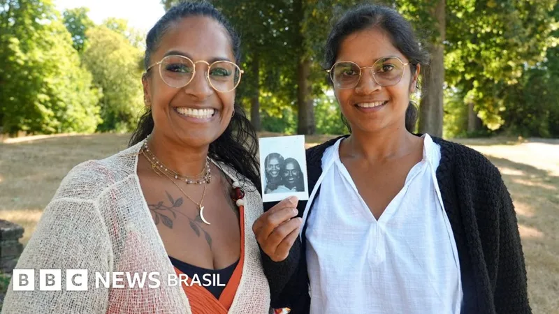 Teste de DNA confirma que amigas de infância são irmãs biológicas