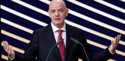 Infantino confirma candidatura à presidência da Fifa em 2027