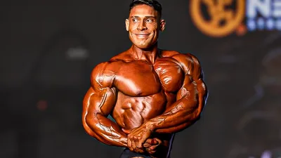 Ramon Dino confirma presença no Mr. Olympia após bater peso da categoria