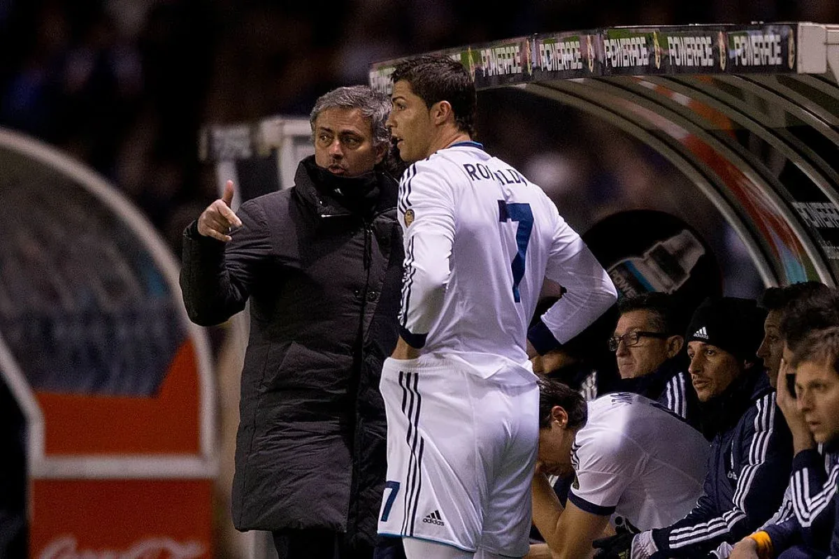 Mourinho diz que Cristiano Ronaldo precisa adaptar papel na seleção