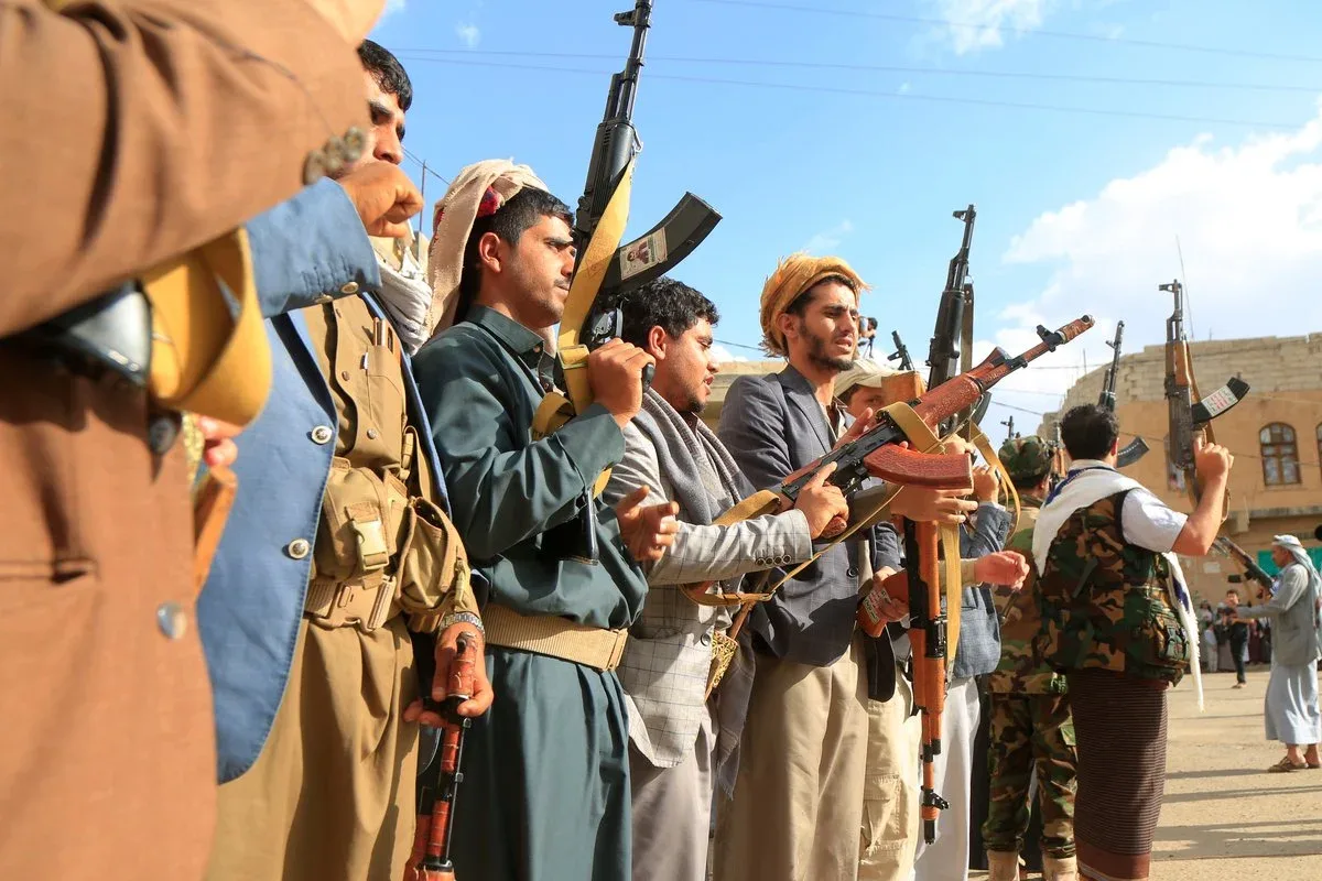 Houthis tomam ilha estratégica na entrada do estreito de Bab el-Mandeb
