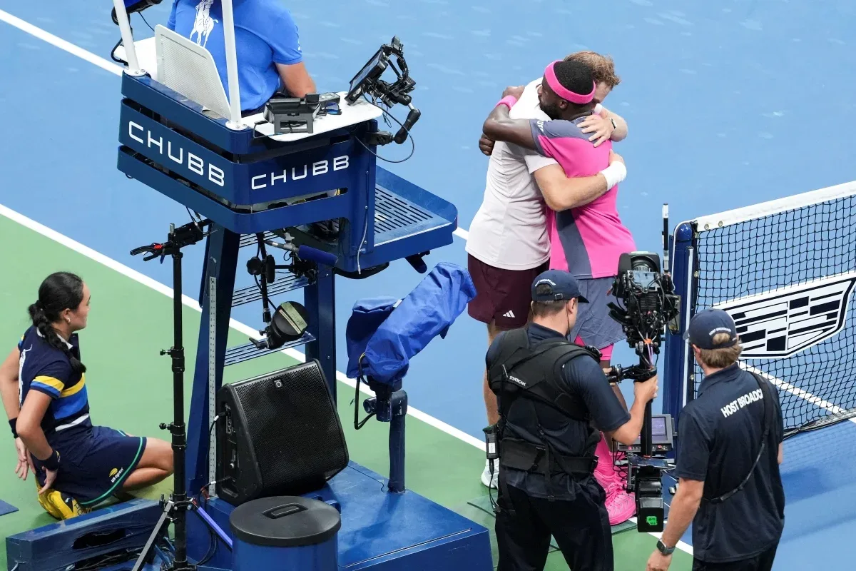 Michelsen cai no choro após derrota de quase cinco horas no US Open
