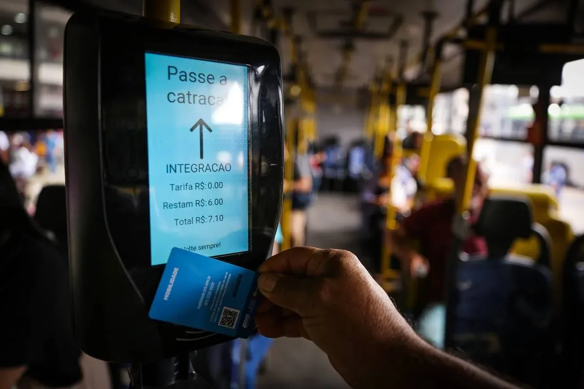 DF terá ônibus reforçados e tarifa gratuita no domingo de votação