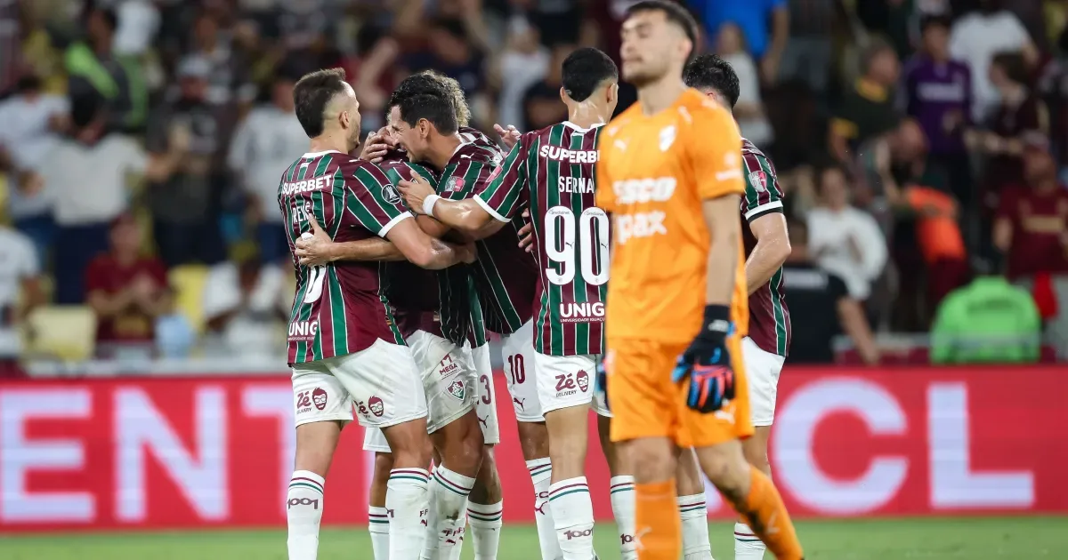 Fluminense vence o Platense e pode perder por um gol na volta