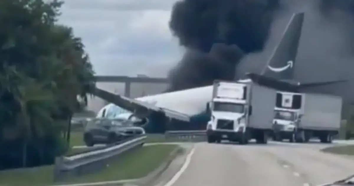 Acidente com Boeing 767 da Amazon mata cinco e deixa feridos em Miami