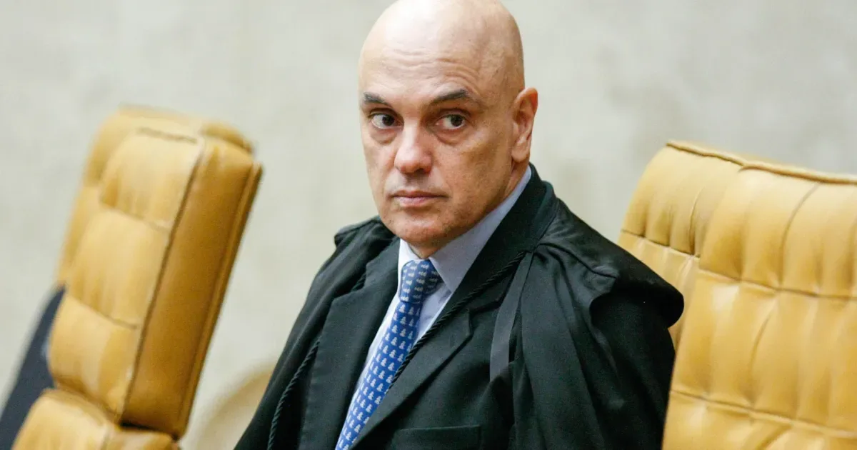 Grupo cobra apuração sobre Moraes e pede análise de afastamento no STF
