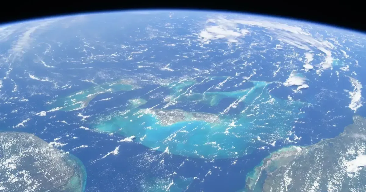 Quatro parentes desaparecem após avião perder contato entre Bahamas e Flórida